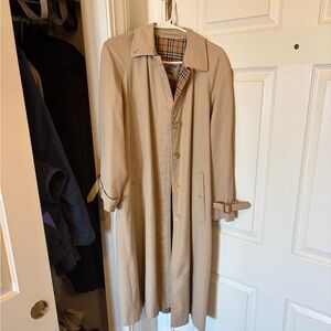 Burberry Beige Trench Coat with Plaid Lining